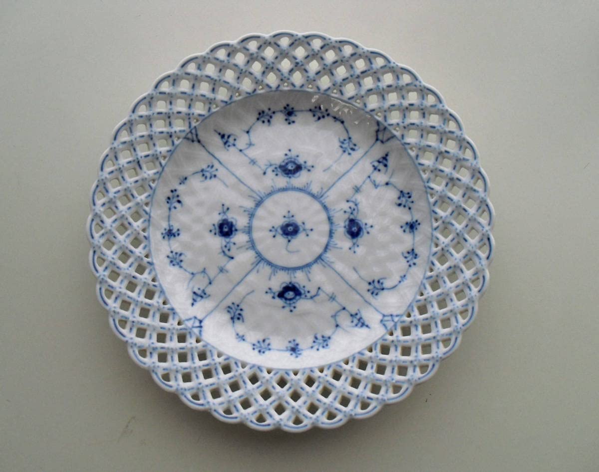 Amazon.co.jp: ロイヤルコペンハーゲンブルーフルーテッドフルレース